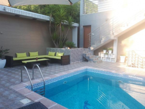 Dream Villa - Pool & Sea View